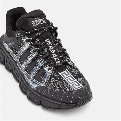 versace trigreca sneakers review